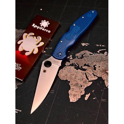 Нож складной Spyderco SC07PCBL4 Police 4, SPY27 Blade, Cobalt Blue FRN Handle Нож складной Spyderco SC07PCBL4 Police 4, SPY27 Blade, Cobalt Blue FRN Handle