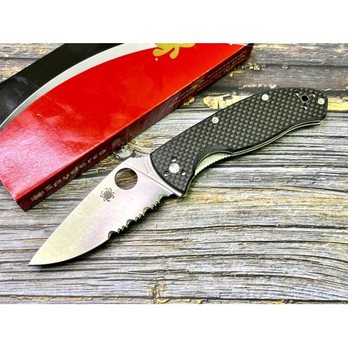 Нож складной Spyderco SC122CFPS Tenacious, Part Serrated Blade, Carbon Handle